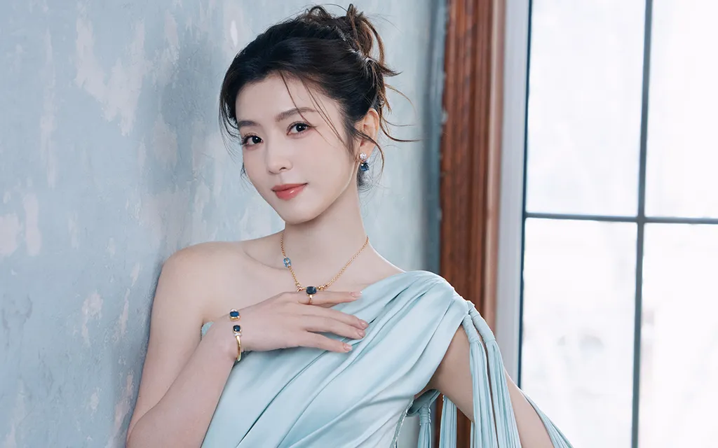 李云霄 4k高清美女壁纸-无盘系统网